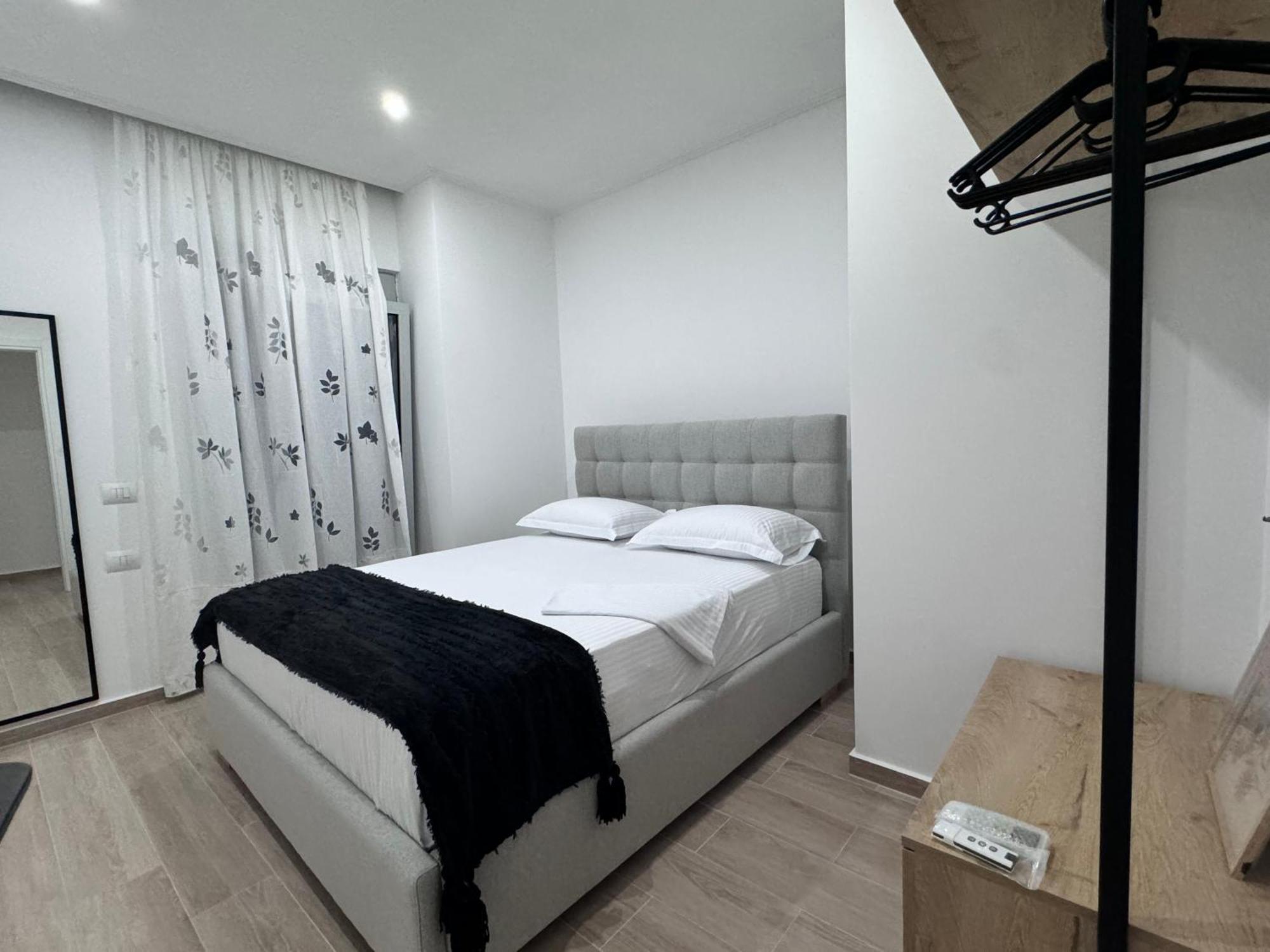 Sunset Hill Apartments ساراندا المظهر الخارجي الصورة