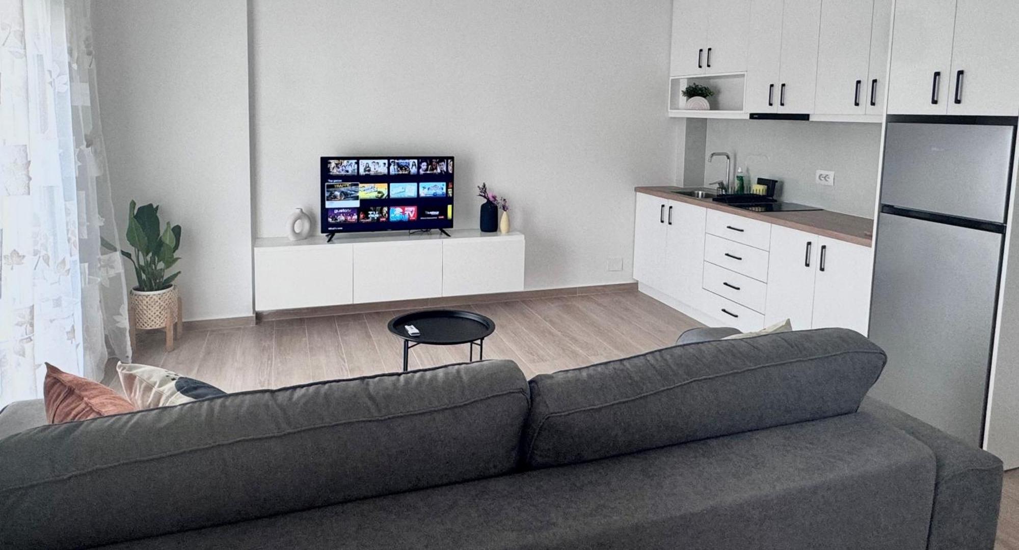 Sunset Hill Apartments ساراندا المظهر الخارجي الصورة